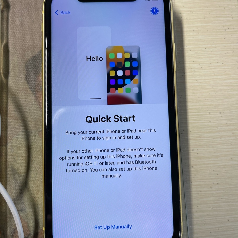 Apple iPhone 11……..256mb….. unlocked for any carrier.